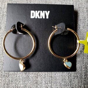 BNWT DKNY dainty heart in aqua sea hoop earrings (OS)